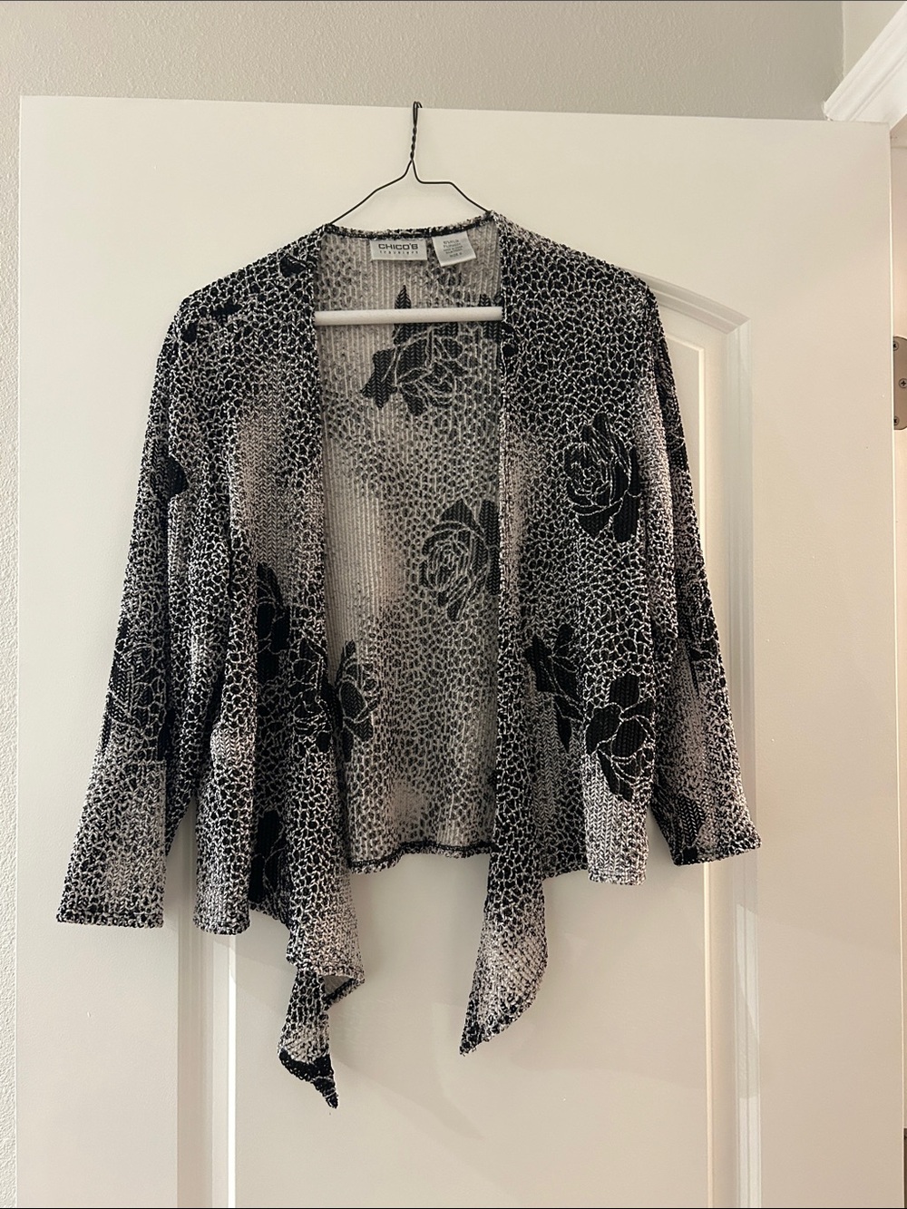 Chico's Black & White Floral Draped Open-Front Cardigan